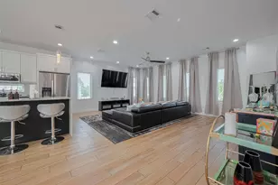 1902 Dan St, Houston, TX 77020 - Photo 6