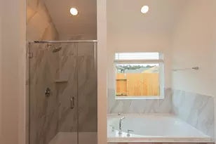 21318 Villa Spruce Ln, Tomball, TX 77377 - Photo 8