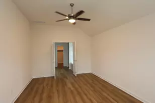 21318 Villa Spruce Ln, Tomball, TX 77377 - Photo 6