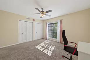 1805 Stoney Brook Dr Dr, Houston, TX 77063 - Photo 18