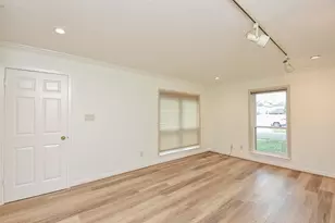 4812 Palmetto St, Bellaire, TX 77401 - Photo 12