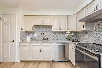 4812 Palmetto Street, Bellaire, TX 77401 - Photo 1