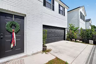 4815 Eastland St, Houston, TX 77028 - Photo 2