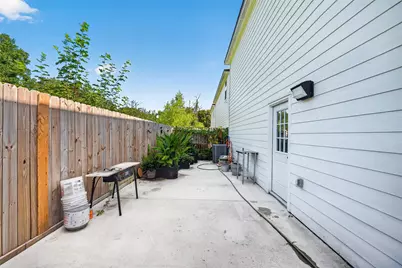 4815 Eastland Street, Houston, TX 77028 - Photo 20