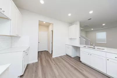 2106 Creole Creek Lane, Houston, TX 77090 - Photo 8