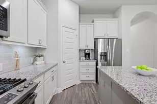 24402 Morningside Terrace Ct, Tomball, TX 77375 - Photo 18