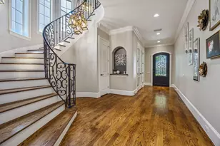 4920 Cedar St, Bellaire, TX 77401 - Photo 2