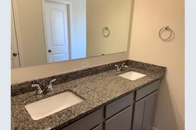 139 Bates Court, Huntsville, TX 77320 - Photo 14