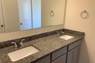 139 Bates Ct, Huntsville, TX 77320 - Photo 14