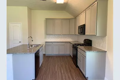 139 Bates Court, Huntsville, TX 77320 - Photo 10