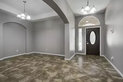 2707 Lake Breeze Lane, Crosby, TX 77532 - Photo 2
