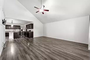 9702 Jacy Creek Dr, Tomball, TX 77375 - Photo 10