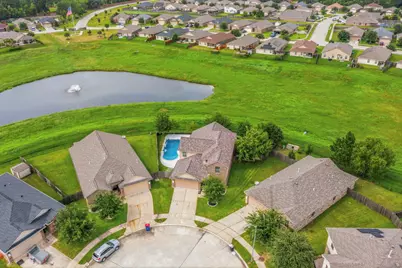 9702 Jacy Creek Drive, Tomball, TX 77375 - Photo 2