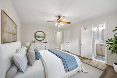 8114 Twin Hills Drive, Houston, TX 77071 - Photo 14