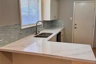 173 Briggs St, Beaumont, TX 77707 - Photo 4