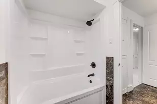 323 Spring Woods Dr, Spring, TX 77386 - Photo 34