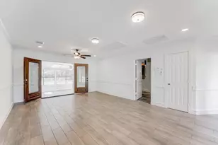 323 Spring Woods Dr, Spring, TX 77386 - Photo 44