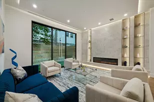 511 W Polk St, Houston, TX 77019 - Photo 10