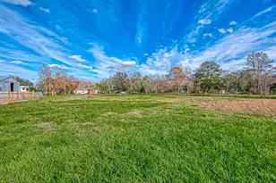 1512 Bayou Dr, Bay City, TX 77414 - Photo 22