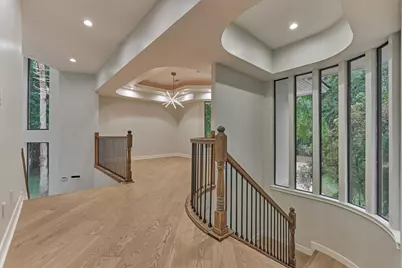 24 Autumn Crescent, The Woodlands, TX 77381 - Photo 8
