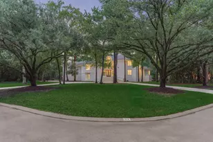 24 Autumn Crescent, The Woodlands, TX 77381 - Photo 46