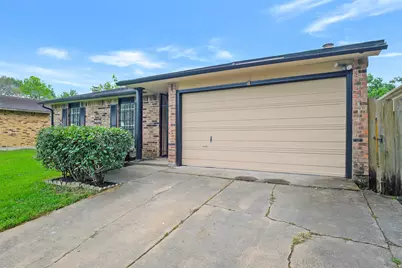 5007 Ridgecreek Drive, Houston, TX 77053 - Photo 2