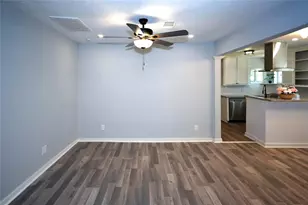 314 S 5th St, Highlands, TX 77562 - Photo 8