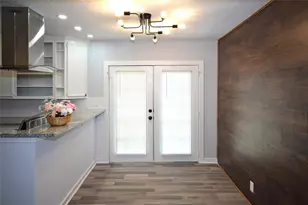 314 S 5th St, Highlands, TX 77562 - Photo 6