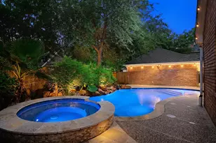 39 N Morning Cloud Cir, The Woodlands, TX 77381 - Photo 36