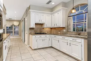 39 N Morning Cloud Cir, The Woodlands, TX 77381 - Photo 20
