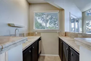 11126 Twain Dr, Montgomery, TX 77356 - Photo 10