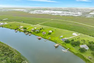 104 Rio Vista Dr, Brazoria, TX 77422 - Photo 6