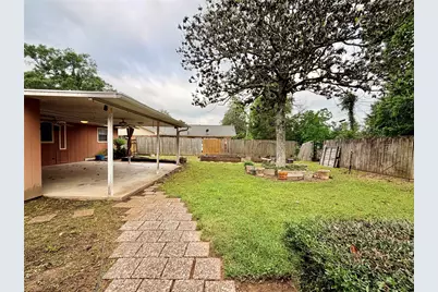 2735 Webster Street, Liberty, TX 77575 - Photo 28