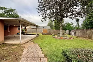 2735 Webster St, Liberty, TX 77575 - Photo 28