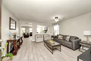 13915 Prosperity Ridge Dr, Houston, TX 77048 - Photo 6