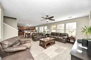 13915 Prosperity Ridge Dr, Houston, TX 77048 - Photo 10