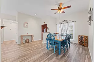 3823 Redbud Dr, La Porte, TX 77571 - Photo 14