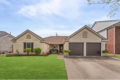 3823 Redbud Drive, La Porte, TX 77571 - Photo 1