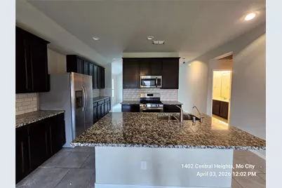 1402 Central Heights Drive, Missouri City, TX 77459 - Photo 8