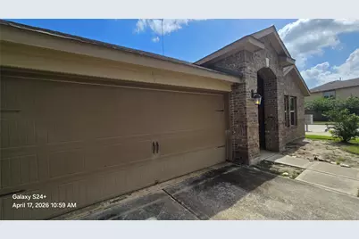 1402 Central Heights Drive, Missouri City, TX 77459 - Photo 2