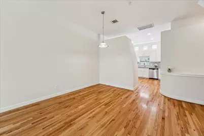 8710 Beverlyhill Street #302, Houston, TX 77063 - Photo 10
