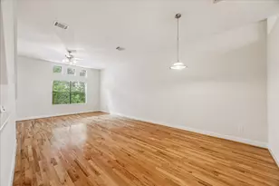8710 Beverly Hill St, Houston, TX 77063 - Photo 6