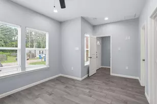 16919 Balmoral, Montgomery, TX 77316 - Photo 20