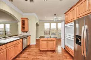 605 W Polk St, Houston, TX 77019 - Photo 18