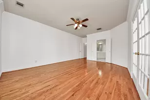 605 W Polk St, Houston, TX 77019 - Photo 26