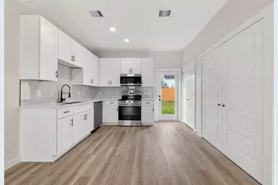 5523 Haight Street #B, Houston, TX 77028 - Photo 14