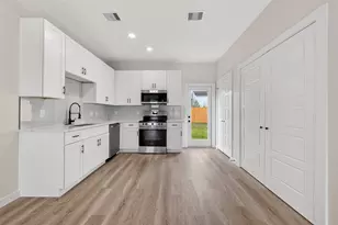 5523 Haight St, Houston, TX 77028 - Photo 14
