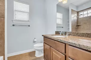 1821 Woodbend Village Ct, Houston, TX 77055 - Photo 20