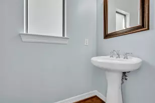 1821 Woodbend Village Ct, Houston, TX 77055 - Photo 16