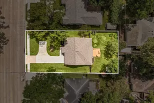 1067 W 43rd St, Houston, TX 77018 - Photo 24